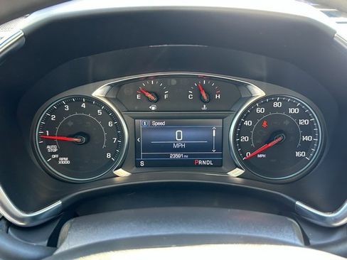 Certified 2024 Chevrolet Equinox LS w/ LS Convenience Package image 18