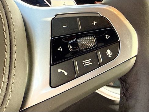 New 2026 BMW X5 xDrive50e w/ M Sport Package image 39