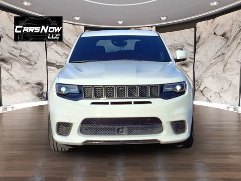 Used 2021 Jeep Grand Cherokee Trackhawk AWD/4WD image 2
