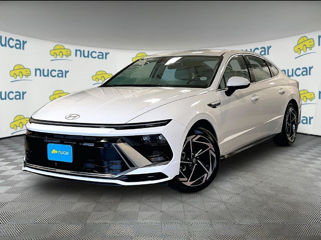 Used 2026 Hyundai Sonata SEL FWD image 3