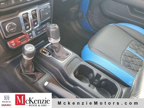 Used 2022 Jeep Wrangler Rubicon AWD/4WD image 21