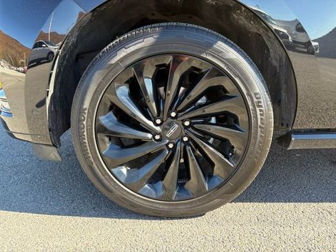 Used 2020 Lincoln Navigator L Black Label w/ Cargo Convenience Package image 9