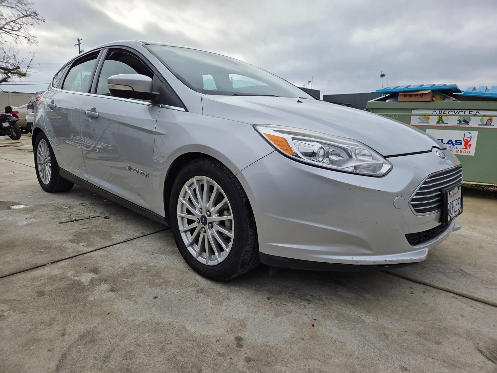 Used 2012 Ford Focus Electric Hatchback FWD image 5