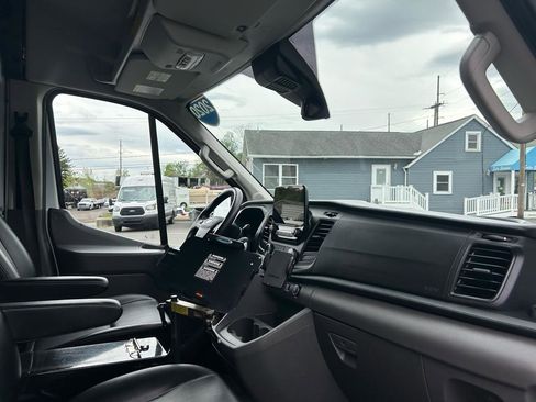 Used 2020 Ford Transit 250 Medium Roof RWD image 14
