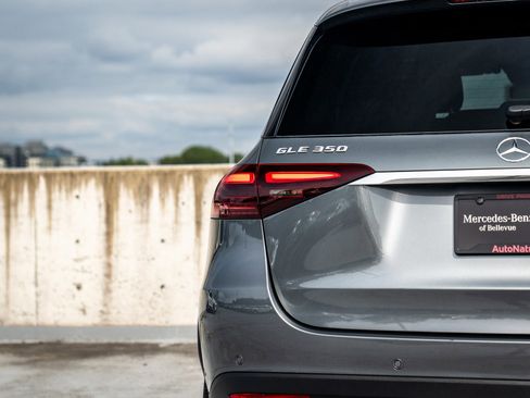 Certified 2026 Mercedes-Benz GLE 350 4MATIC image 9