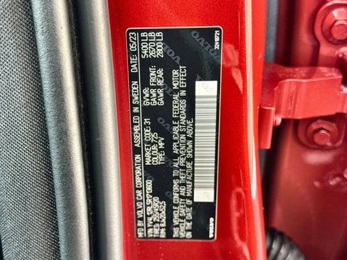 Used 2024 Volvo XC60 B5 Plus w/ Climate Package image 29