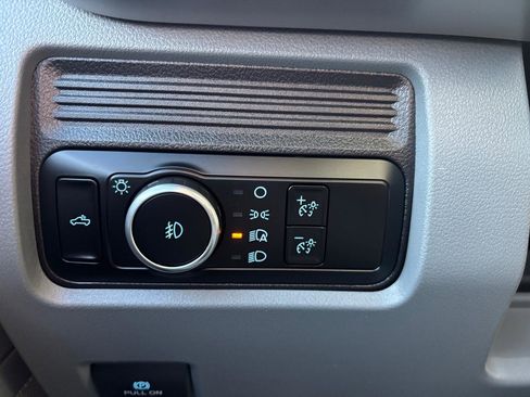 Used 2024 Ford F250 XL w/ STX Appearance Package image 18