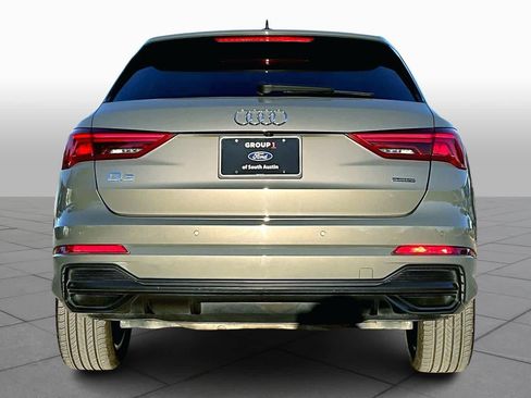 Used 2020 Audi Q3 2.0T Premium w/ Convenience Package image 4