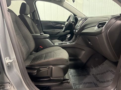 Certified 2024 Chevrolet Equinox LT image 9