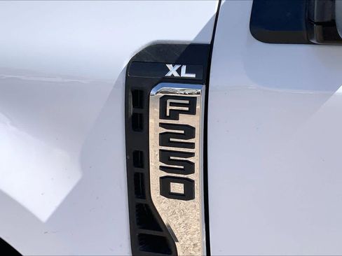 New 2026 Ford F250 XL AWD/4WD image 15