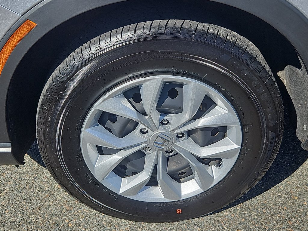 Used 2025 Honda CR-V LX image 5