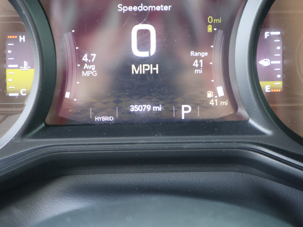 Used 2024 Jeep Wrangler Unlimited AWD/4WD image 28