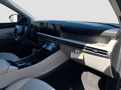 New 2026 Hyundai Tucson SEL image 22