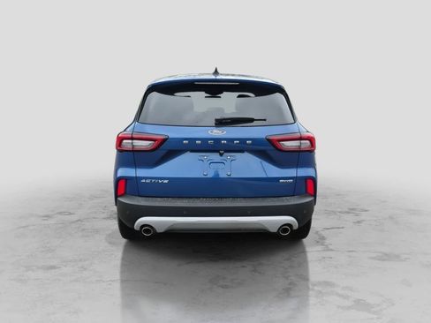 Used 2023 Ford Escape Active w/ Tech Pack #1 AWD/4WD image 7