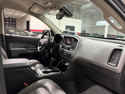 Used 2017 Chevrolet Colorado LT w/ Luxury Package, Chrome AWD/4WD image 30