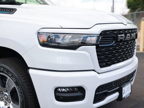 New 2026 RAM 1500 Express RWD image 7