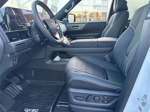 New 2026 INFINITI QX80 Autograph image 11