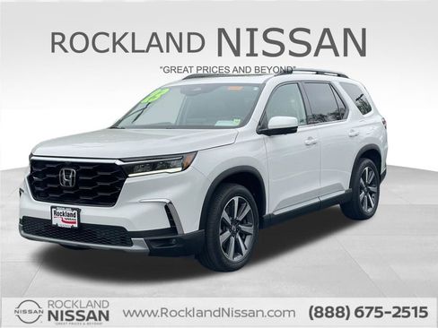 Used 2023 Honda Pilot Elite image 1