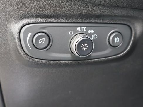 Used 2020 Chevrolet Equinox Premier w/ Premier Redline Edition FWD image 22