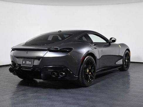 Certified 2022 Ferrari Roma RWD image 9