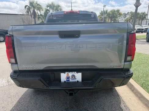 Used 2024 Chevrolet Colorado ZR2 w/ Safety Package image 5