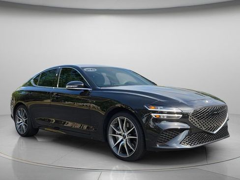 Used 2026 Genesis G70 2.5T RWD image 9