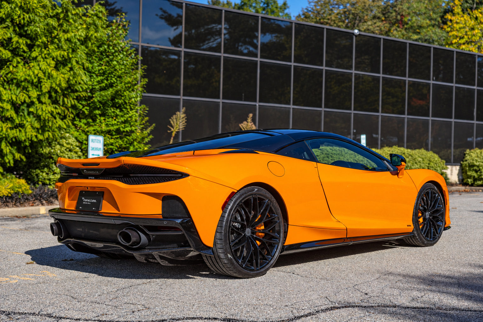 Used 2025 McLaren GTS RWD image 4