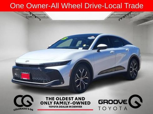 Used 2023 Toyota Crown AWD/4WD image 1
