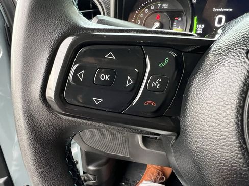 Used 2024 Jeep Wrangler Unlimited Rubicon 4xe image 21