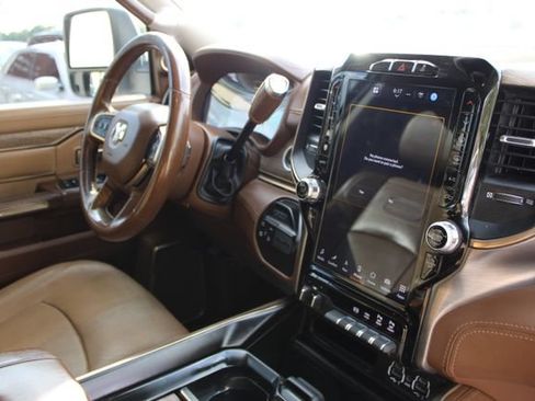 Used 2023 RAM 2500 Limited AWD/4WD image 51