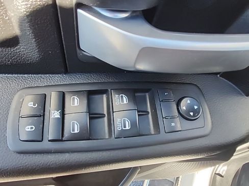 Certified 2019 RAM 2500 Tradesman image 24