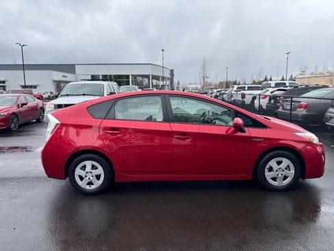 Used 2010 Toyota Prius Two image 2