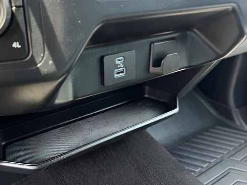 Used 2022 Ford F150 XLT w/ XTR Package AWD/4WD image 51
