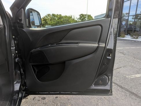 Used 2017 RAM ProMaster City Tradesman w/ Rear Back-up Camera Group image 25