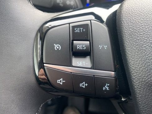 Certified 2023 Ford Escape Active image 15