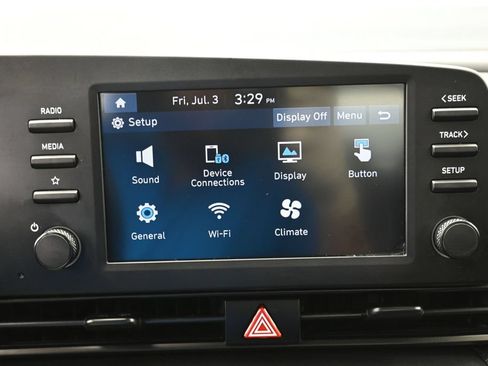 Used 2025 Hyundai Elantra Sport FWD image 26