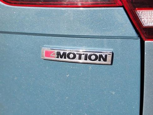 Used 2021 Volkswagen Tiguan SE image 19