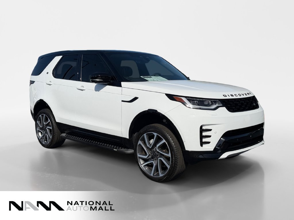 Used 2024 Land Rover Discovery Dynamic SE AWD/4WD image 7
