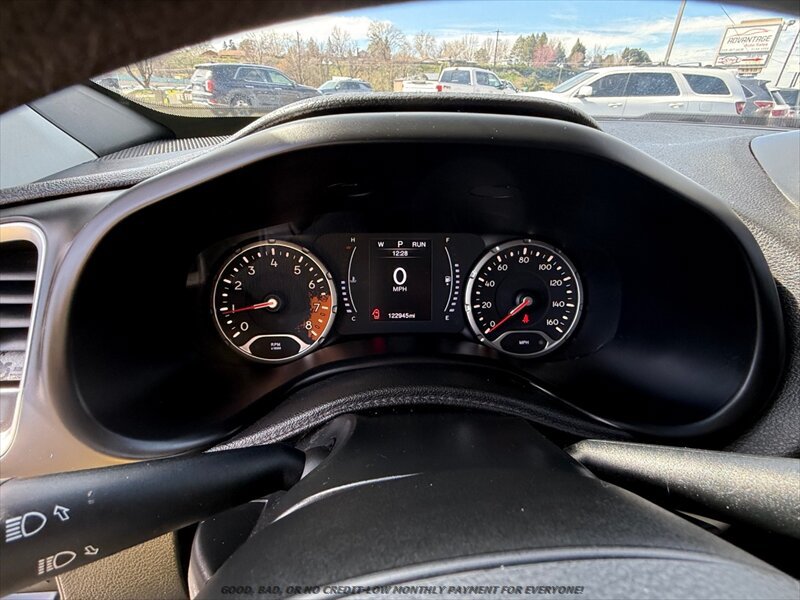 Used 2018 Jeep Renegade Sport w/ Power & Air Group AWD/4WD image 12
