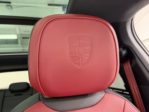 New 2026 Porsche Cayenne AWD/4WD image 36