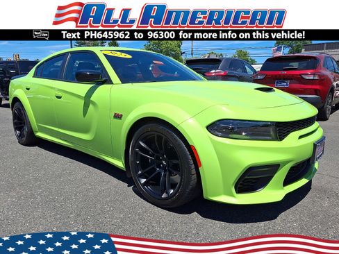 Used 2023 Dodge Charger Scat Pack RWD image 1
