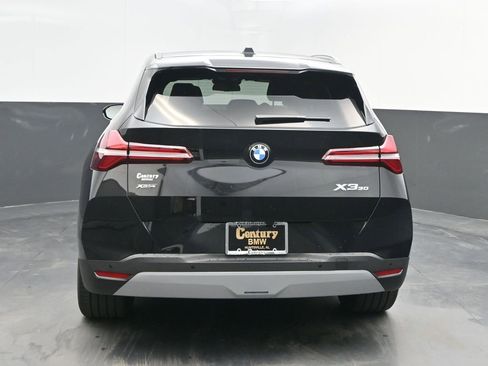 Used 2025 BMW X3 xDrive30i w/ Premium Package image 4