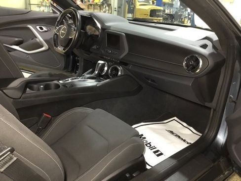 Used 2023 Chevrolet Camaro LT image 37