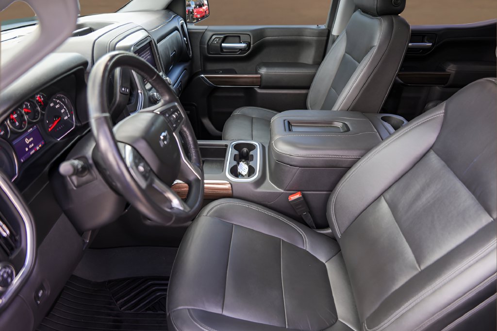 Used 2021 Chevrolet Silverado 1500 LT Trail Boss w/ Convenience Package II AWD/4WD image 8