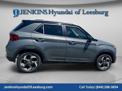 New 2026 Hyundai Venue SEL image 4