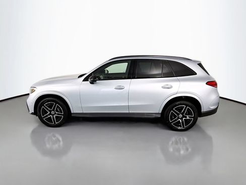 Used 2026 Mercedes-Benz GLC 300 4MATIC image 2