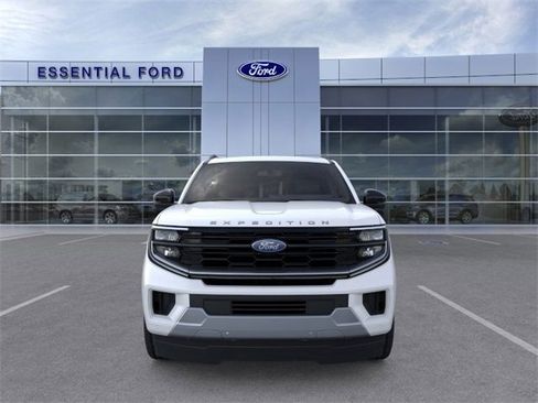 New 2025 Ford Expedition Platinum w/ Driver's Package image 6