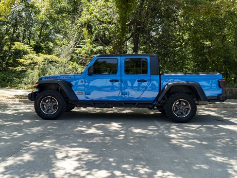 Used 2021 Jeep Gladiator Rubicon AWD/4WD image 6