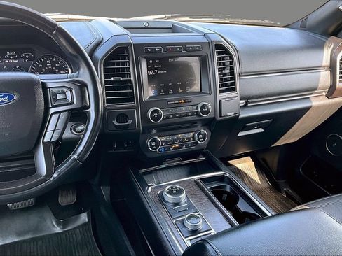 Used 2018 Ford Expedition Max Limited w/ Equipment Group 302A AWD/4WD image 3