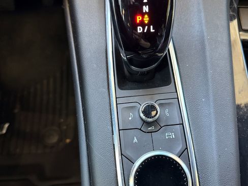 Used 2024 Cadillac Escalade Sport w/ Touring Package image 18